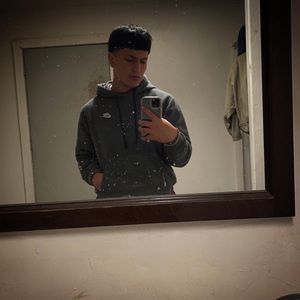 Meet your Posher, Jonas